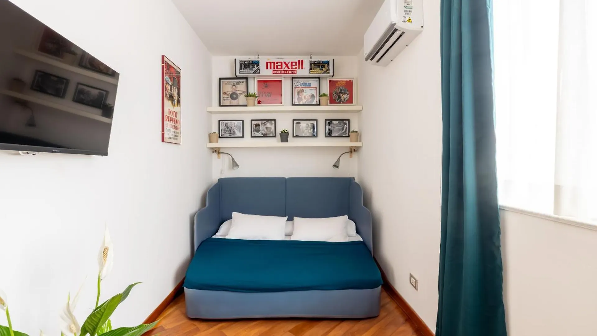 Stracult House Suggestive And Vintage-Pop Apartment Rome 0*,  Italy