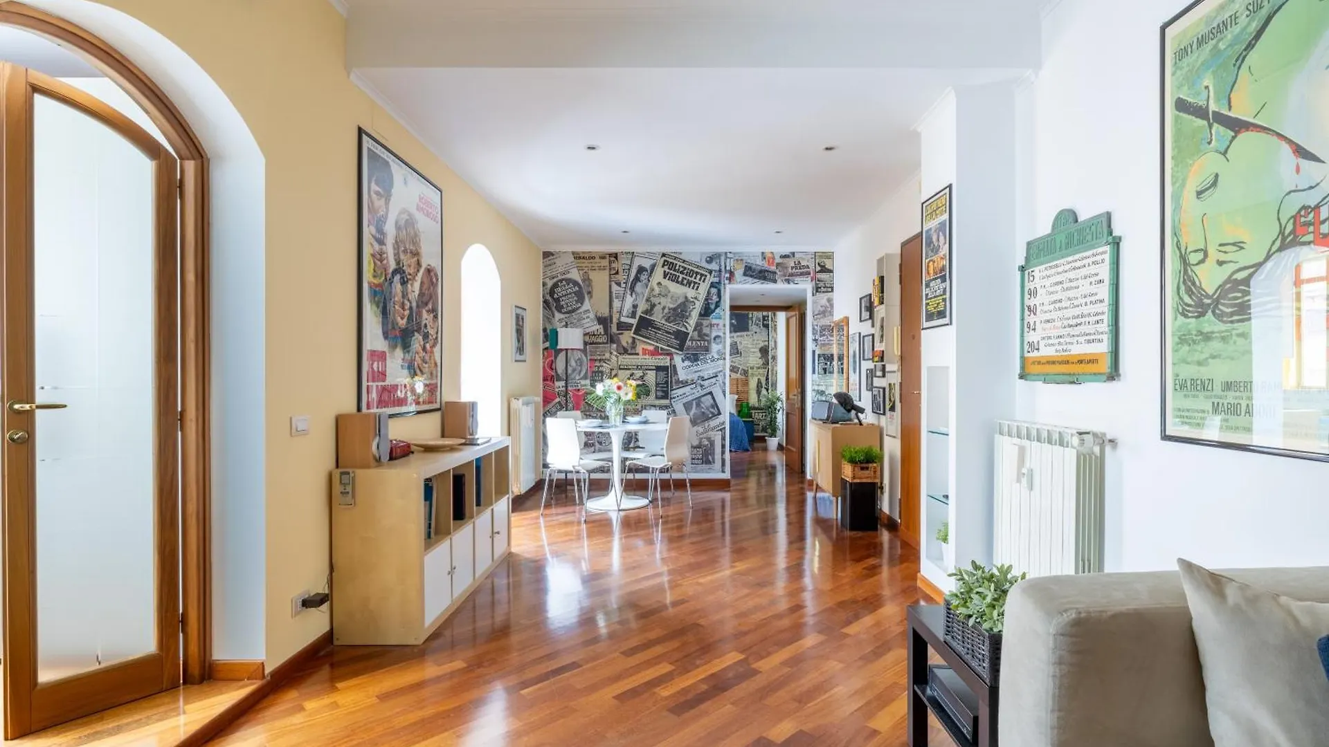Stracult House Suggestive And Vintage-Pop Apartment Rome