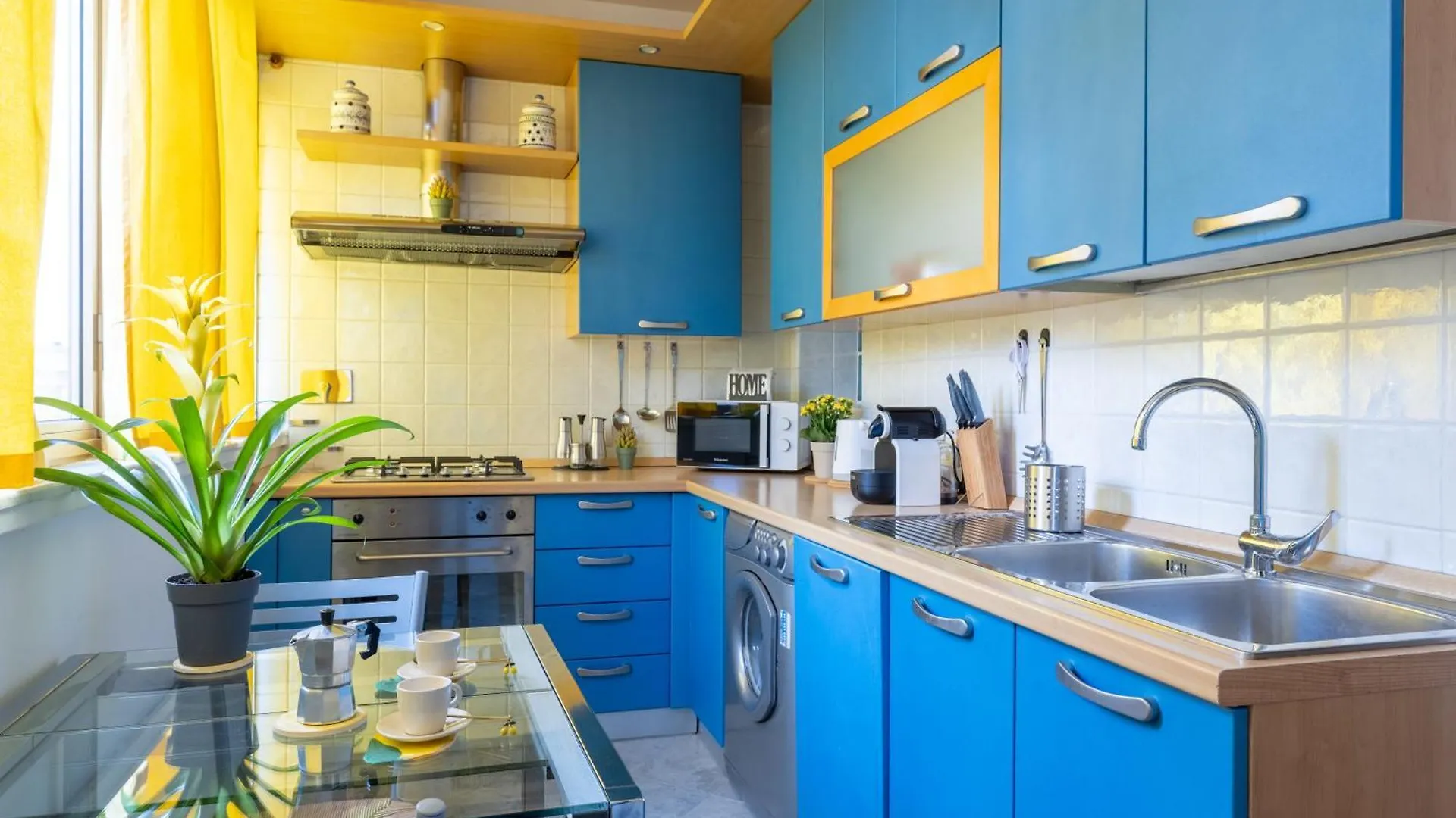 Stracult House Suggestive And Vintage-Pop Apartment Rome 0*,